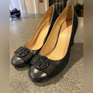 Tory Burch Navy Pumps Size 8